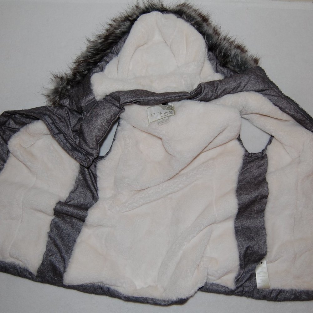 Green Tea Puffer Vest, Faux Fur Lined, Hooded, Zip Pockets, Gray, Size S - Picture 10 of 12